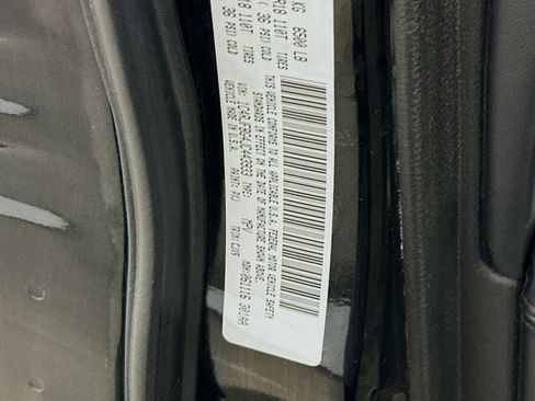 Used 2018 Jeep Grand Cherokee Limited image 12