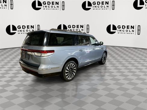 Used 2024 Lincoln Navigator L Black Label image 8