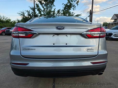 Used 2020 Ford Fusion SEL FWD image 16