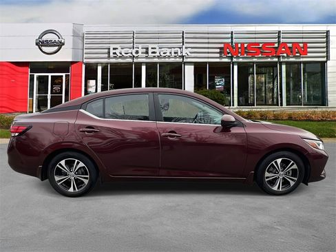 Certified 2021 Nissan Sentra SV image 6
