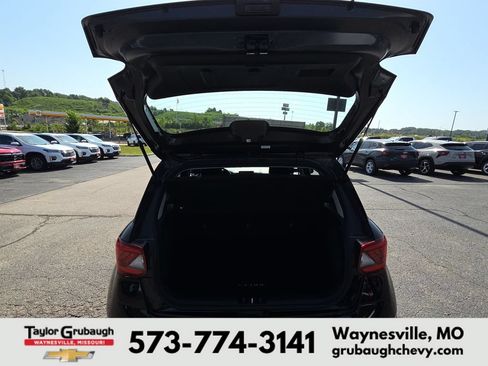 Used 2023 Hyundai Venue SEL FWD image 31