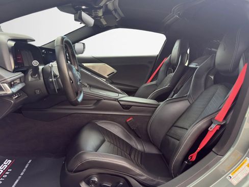 Used 2023 Chevrolet Corvette Stingray Preferred Cpe w/ Z51 Performance Package RWD image 10