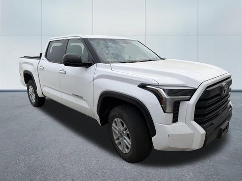 Used 2024 Toyota Tundra SR5 w/ SR5 Premium Package AWD/4WD image 2