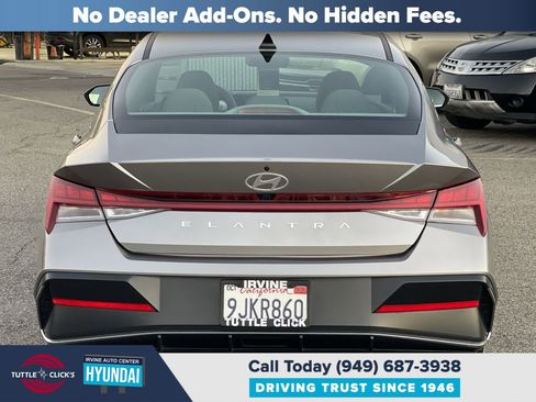 Certified 2024 Hyundai Elantra SEL w/ Convenience Package FWD image 5