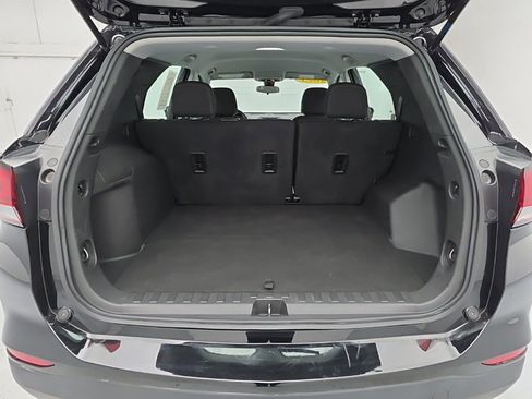 Used 2023 Chevrolet Equinox LS image 45