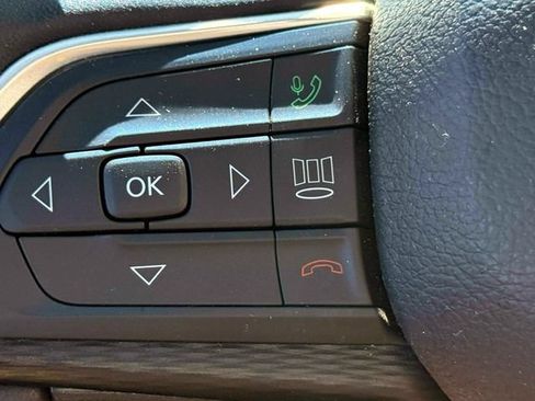 Certified 2024 Jeep Grand Cherokee L Altitude AWD/4WD image 20