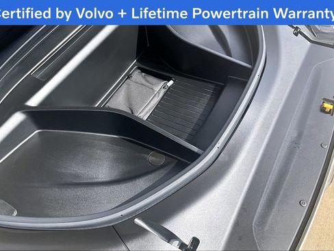 Certified 2025 Volvo EX90 Plus AWD/4WD image 46