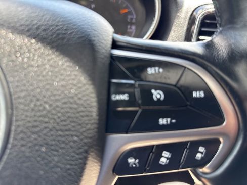 Used 2021 Jeep Grand Cherokee Limited w/ Quick Order Package 28K 80th AWD/4WD image 34