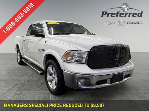 Used 2016 RAM 1500 Classic SLT w/ SLT Plus D￩cor Group AWD/4WD image 1