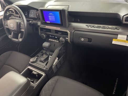 New 2026 Toyota Tacoma SR5 image 25