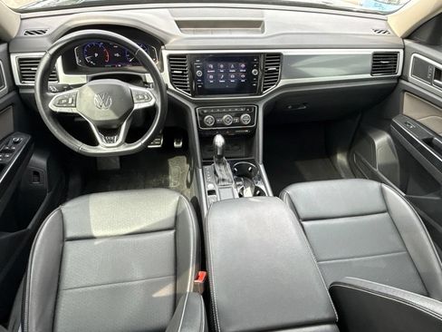 Used 2021 Volkswagen Atlas SEL R-Line FWD image 17
