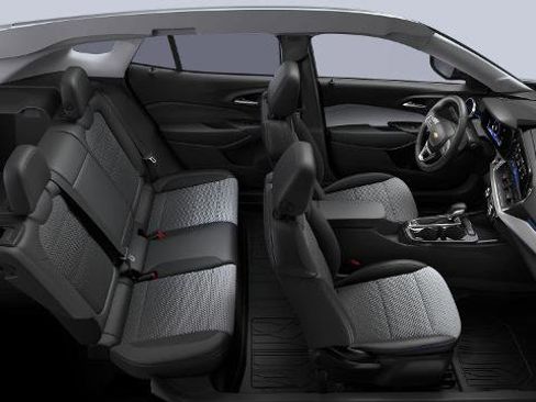New 2025 Chevrolet Trax LT w/ Driver Confidence Package FWD image 55