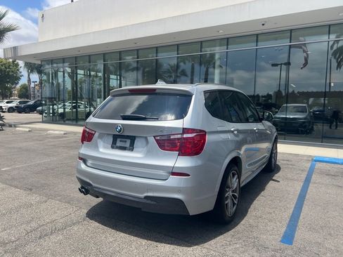 Used 2017 BMW X3 xDrive28i AWD/4WD image 4