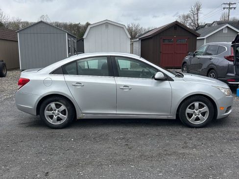Used 2014 Chevrolet Cruze LT image 4