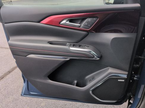 Certified 2026 Chevrolet Traverse RS w/ LPO, Floor Liner Package AWD/4WD image 23