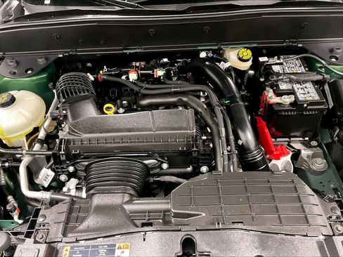 Used 2025 Ford Bronco Sport Badlands image 34