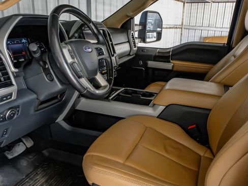 Used 2022 Ford F350 Lariat w/ Lariat Ultimate Package AWD/4WD image 15