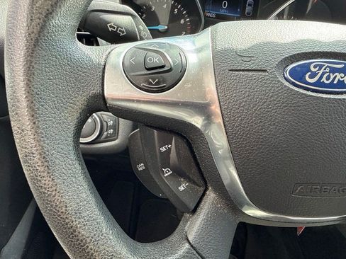 Used 2016 Ford Escape SE FWD image 13