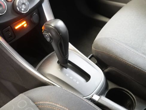 Used 2020 Chevrolet Trax LS FWD image 19