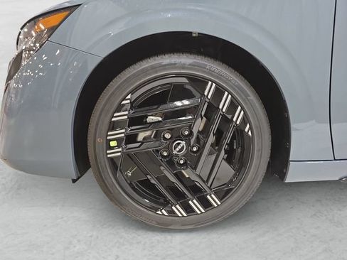 New 2026 Nissan Sentra SR FWD image 23