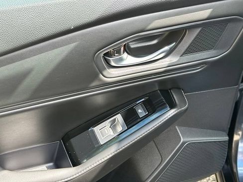 Used 2023 Honda Accord Touring image 16