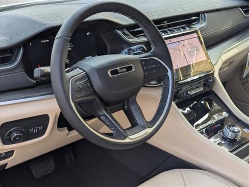 New 2025 Jeep Grand Cherokee L Limited w/ Trailer Tow Package image 3