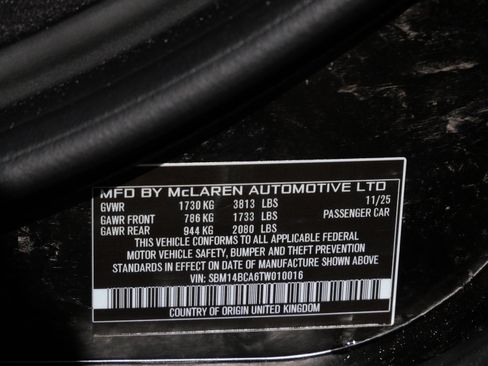 Used 2026 McLaren 750S Spider RWD image 26