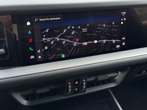 Certified 2025 Porsche Cayenne image 19