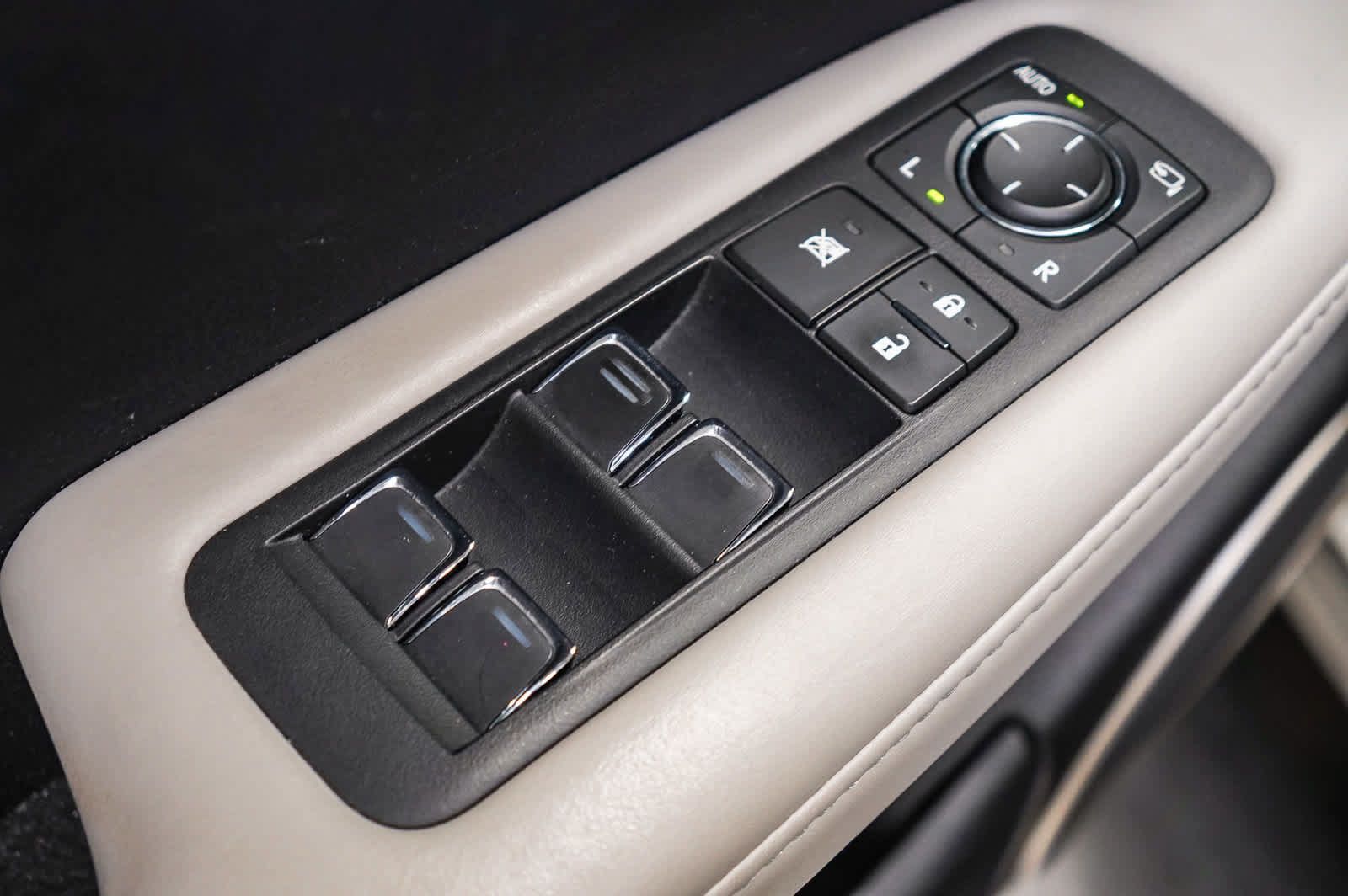 Used 2019 Lexus RX 350 FWD w/ Navigation Package image 20