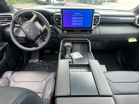 New 2026 Toyota Sequoia Platinum AWD/4WD image 17