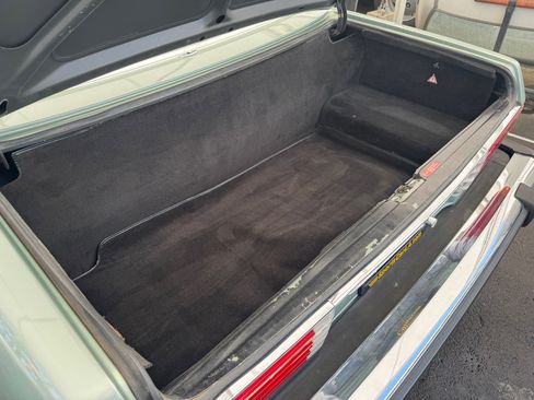 Used 1988 Mercedes-Benz 560 SL image 38