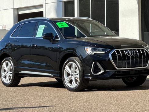 Used 2023 Audi Q3 2.0T Premium w/ Convenience Package AWD/4WD image 7
