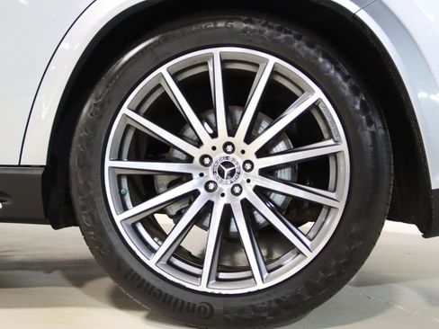 Used 2023 Mercedes-Benz GLS 450 4MATIC image 90