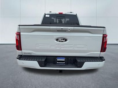 New 2026 Ford F150 XLT w/ Equipment Group 302A MID