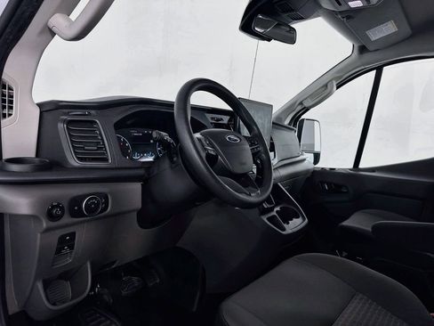 Used 2023 Ford Transit 350 XLT RWD image 14