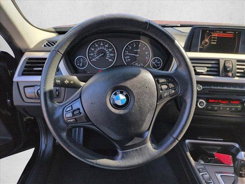 Used 2015 BMW 320i Sedan image 13