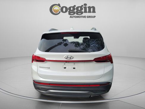 Used 2021 Hyundai Santa Fe SEL w/ Convenience + Premium Package FWD image 3