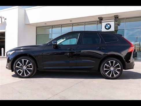 Used 2024 Volvo XC60 B5 Plus AWD/4WD image 2