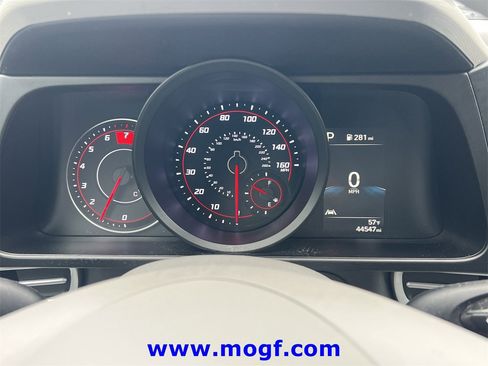 Used 2023 Hyundai Elantra SEL w/ Cargo Package image 15