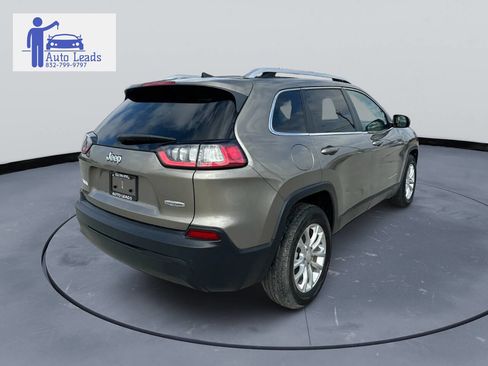Used 2019 Jeep Cherokee Latitude w/ Popular Appearance Group image 6
