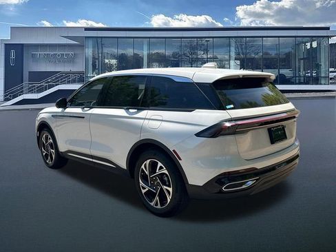 New 2026 Lincoln Nautilus Premier AWD/4WD image 5