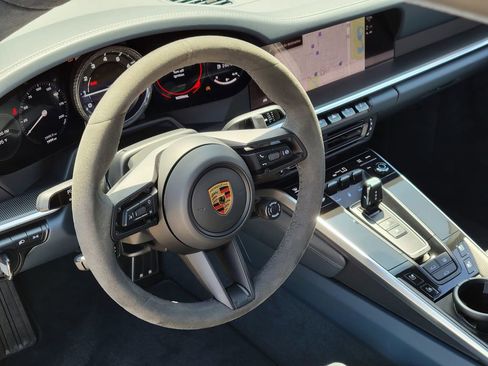 Used 2024 Porsche 911 Carrera S RWD image 37