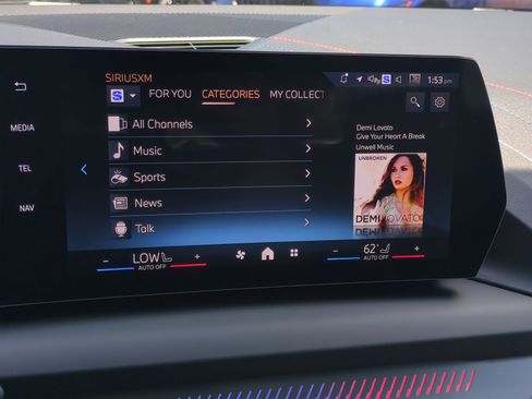 Certified 2025 BMW 228i xDrive w/ Technology Package image 21