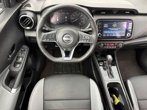 Used 2024 Nissan Kicks SR w/ SR Premium Package FWD image 4