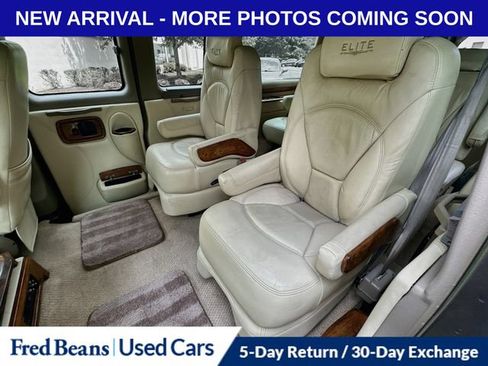Used 2013 GMC Savana 1500 RWD image 28