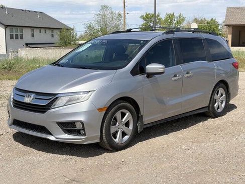 Used 2018 Honda Odyssey EX-L image 3