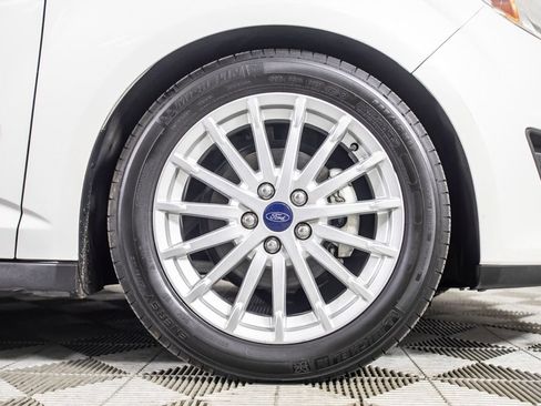 Used 2013 Ford C-MAX SEL FWD image 38