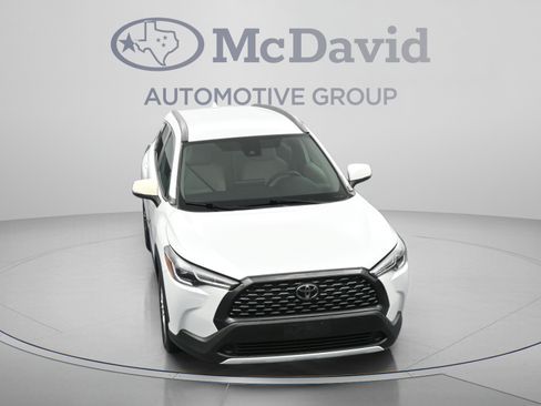 Used 2022 Toyota Corolla Cross LE FWD image 35