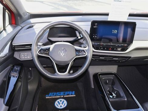 Certified 2023 Volkswagen ID.4 Pro S image 19