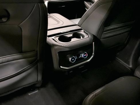 Certified 2025 Ford Expedition Max Active AWD/4WD image 36